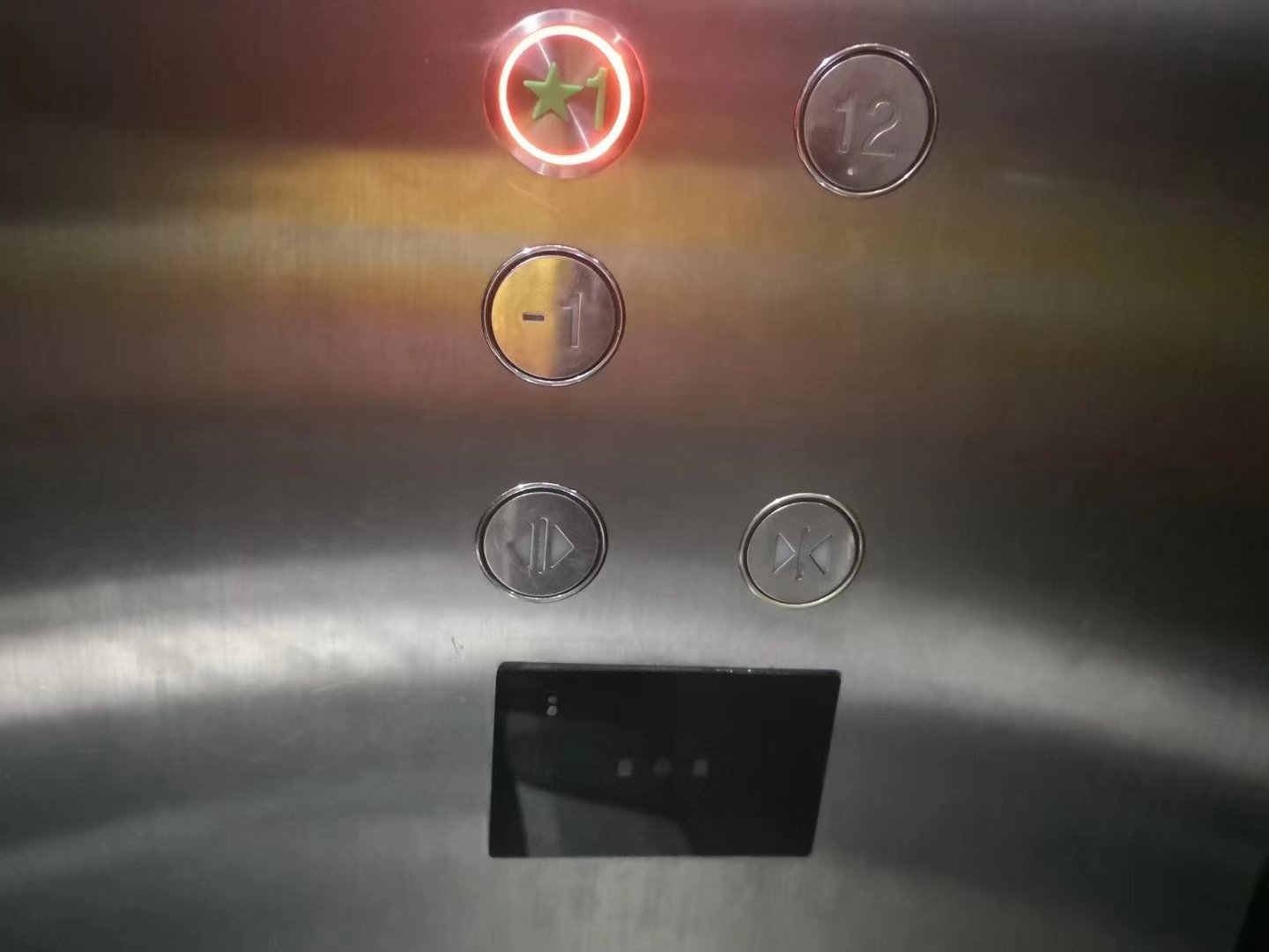 指紋梯控